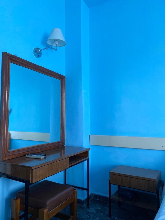 Hotel Areti Aegina Buitenkant foto